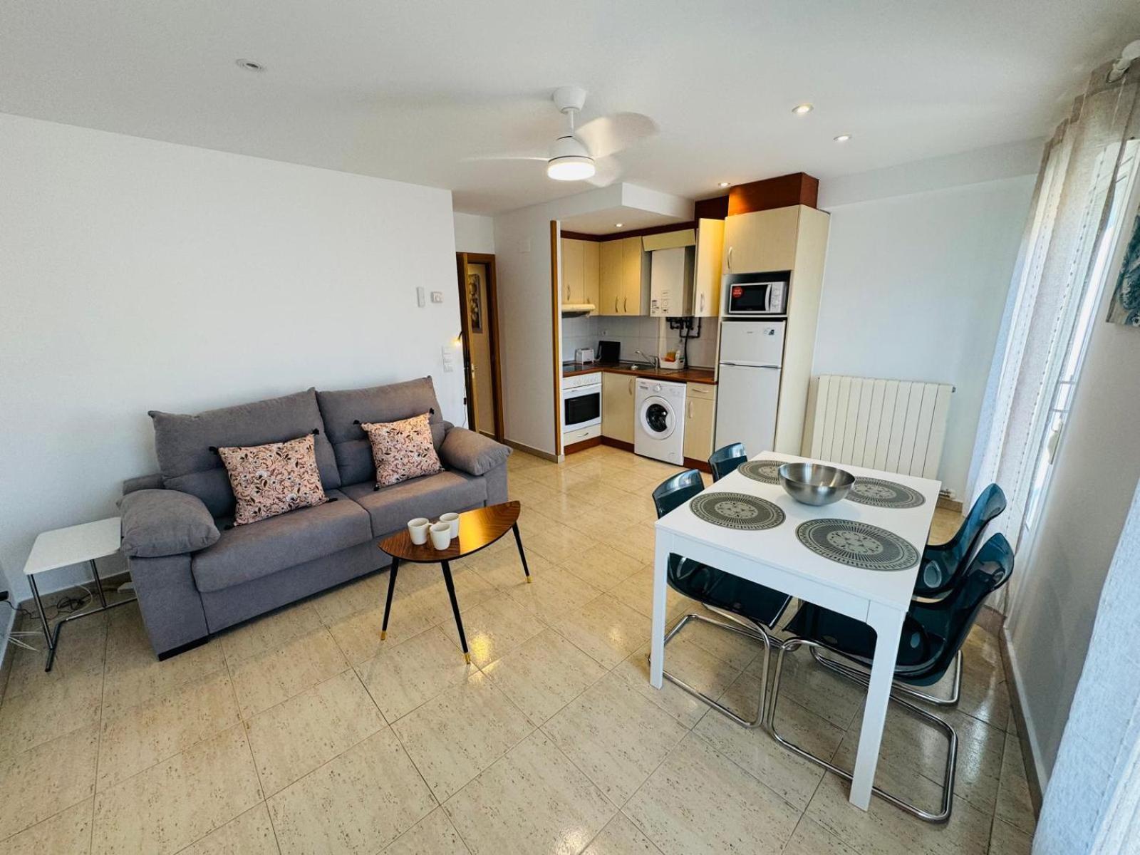 Armas 13 Apartment